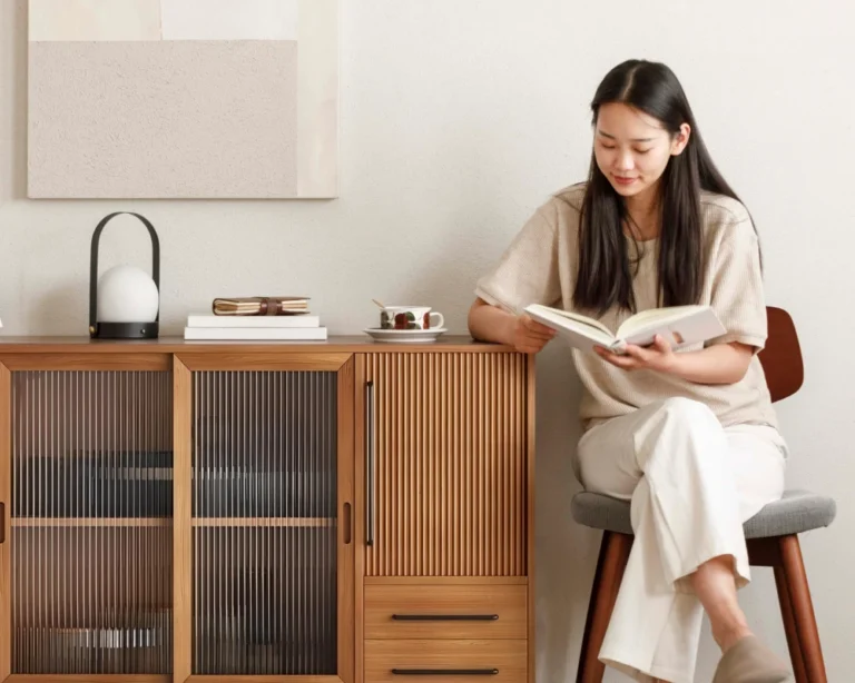 contemporary sideboard with drawers
